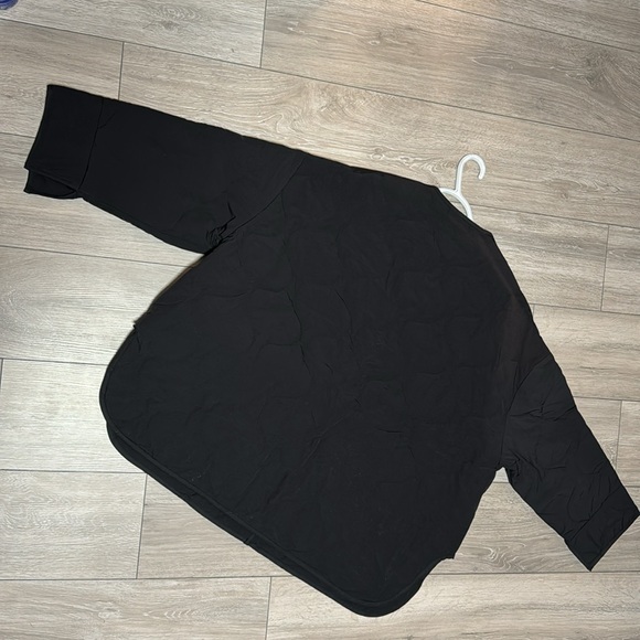 Black jacket - Picture 3 of 3